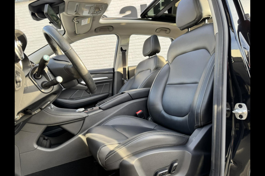 MG Mg Zs EV Luxury 45 kWh Adaptive cruise Climate control Achteruitrijcamera-sensoren Apple / Android Navi Keyless Stoelverwarming