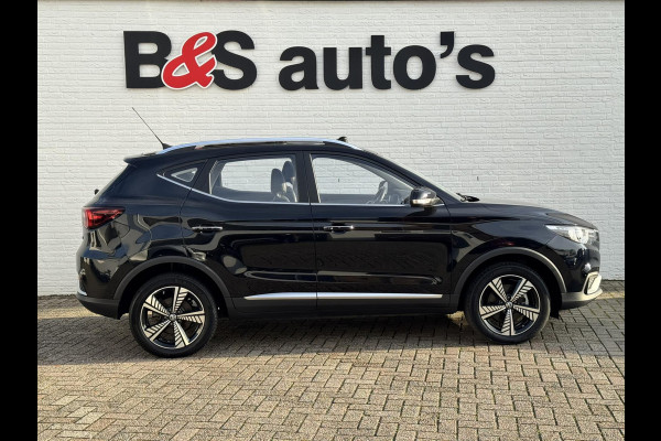 MG Mg Zs EV Luxury 45 kWh Adaptive cruise Climate control Achteruitrijcamera-sensoren Apple / Android Navi Keyless Stoelverwarming