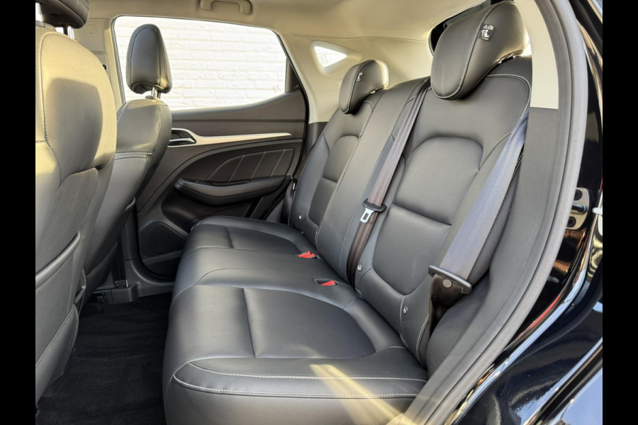 MG Mg Zs EV Luxury 45 kWh Adaptive cruise Climate control Achteruitrijcamera-sensoren Apple / Android Navi Keyless Stoelverwarming