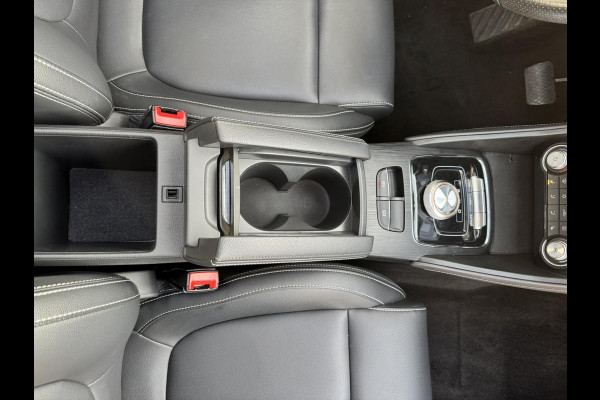 MG Mg Zs EV Luxury 45 kWh Adaptive cruise Climate control Achteruitrijcamera-sensoren Apple / Android Navi Keyless Stoelverwarming