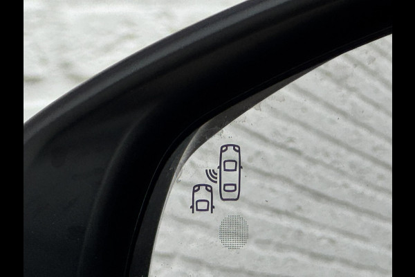 Opel Grandland X 1.2 Turbo Innovation Automaat Cruise control Dodehoek detectie Apple/Android Carplay Climate control