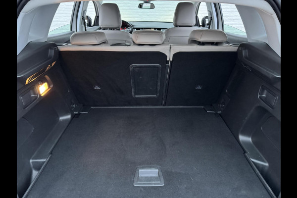 Opel Grandland X 1.2 Turbo Innovation Automaat Cruise control Dodehoek detectie Apple/Android Carplay Climate control