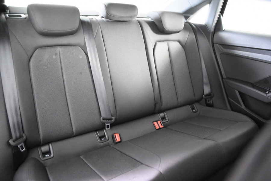 Audi A3 Limousine 35 TFSI *1ste Eigenaar*Navigatie*DAB*