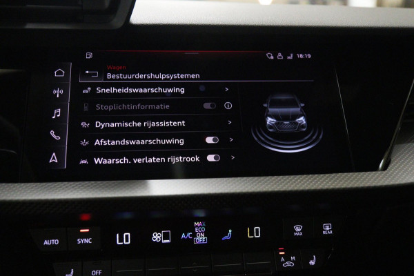 Audi RS 3 SPORTBACK 2.5 TFSI quattro HULK PANO/KERAMISCH/B&O/HUD/CARBONSPOILER/VOL