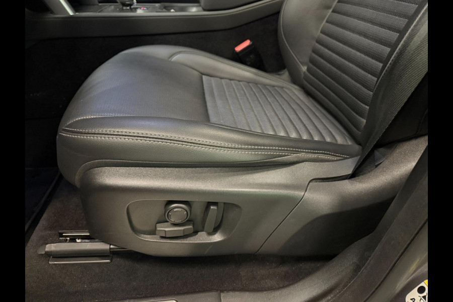 Land Rover Discovery Sport 1.5 P300e AWD R-DYNAMIC 19DKM!! PANO/NAVI/V-COCKPIT/DAB/CARPLAY/LED/CAM/M-STOELEN///