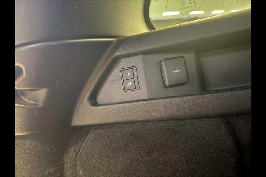 Land Rover Discovery Sport 1.5 P300e AWD R-DYNAMIC 19DKM!! PANO/NAVI/V-COCKPIT/DAB/CARPLAY/LED/CAM/M-STOELEN///