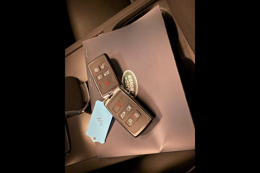 Land Rover Discovery Sport 1.5 P300e AWD R-DYNAMIC 19DKM!! PANO/NAVI/V-COCKPIT/DAB/CARPLAY/LED/CAM/M-STOELEN///