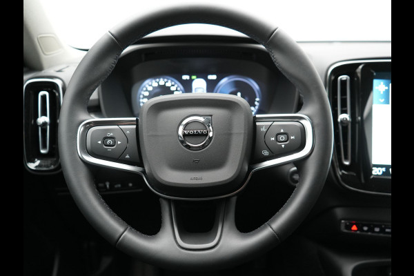 Volvo XC40 T5 Recharge Inscription Plug In Hybrid 262pk Dealer O.H. PHEV | 360 Camera | Sportstoelen Memory & Verwarmd | Stuurwiel Verwarmd | Apple Carplay | Keyless | 19"L.M | Virtual | Navigatie | DAB |