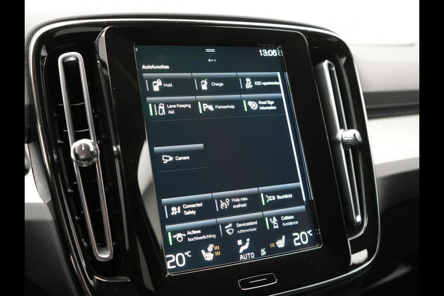 Volvo XC40 T5 Recharge Inscription Plug In Hybrid 262pk Dealer O.H. PHEV | 360 Camera | Sportstoelen Memory & Verwarmd | Stuurwiel Verwarmd | Apple Carplay | Keyless | 19"L.M | Virtual | Navigatie | DAB |