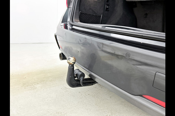 BMW 3 Serie Touring 318i M Sport Edition(NL-auto, Dealer OnderH, Trekhaak, Navi Pro, StoelV, Parkeerhulp, Climate Con, Etc)