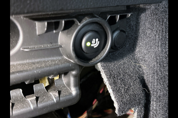 BMW 3 Serie Touring 318i M Sport Edition(NL-auto, Dealer OnderH, Trekhaak, Navi Pro, StoelV, Parkeerhulp, Climate Con, Etc)