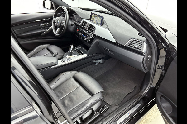BMW 3 Serie Touring 318i M Sport Edition(NL-auto, Dealer OnderH, Trekhaak, Navi Pro, StoelV, Parkeerhulp, Climate Con, Etc)