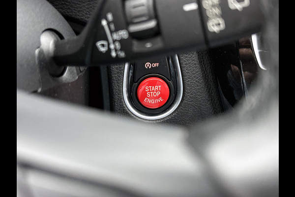 BMW 3 Serie Touring 318i M Sport Edition(NL-auto, Dealer OnderH, Trekhaak, Navi Pro, StoelV, Parkeerhulp, Climate Con, Etc)