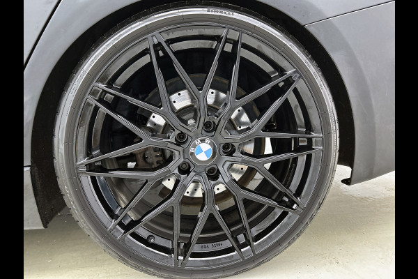 BMW 3 Serie Touring 318i M Sport Edition(NL-auto, Dealer OnderH, Trekhaak, Navi Pro, StoelV, Parkeerhulp, Climate Con, Etc)