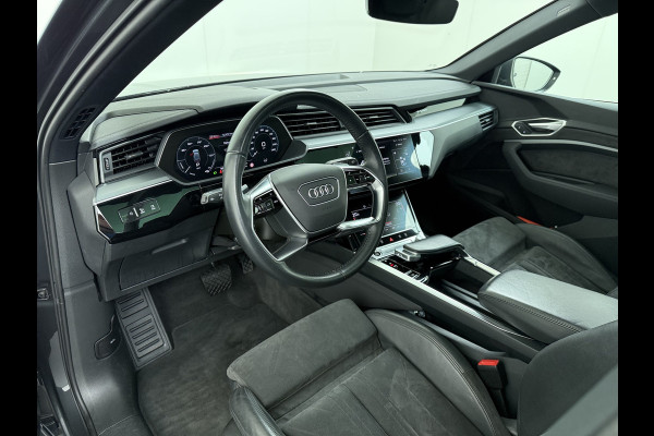 Audi e-tron 313pk Pano-dak Leer-Alcantara+elektr+Geheug. Camera Adap.Cruise Apple Carplay Android Auto Pdc Business Edition Plus SOH 90% Elek.Achterklep Lmv 21" Led Stoelverwarming Privacy Glas 50 Quattro 71kWh Origineel Nederlandse Auto 1800kg Trekvermogen Zeer Compleet!
