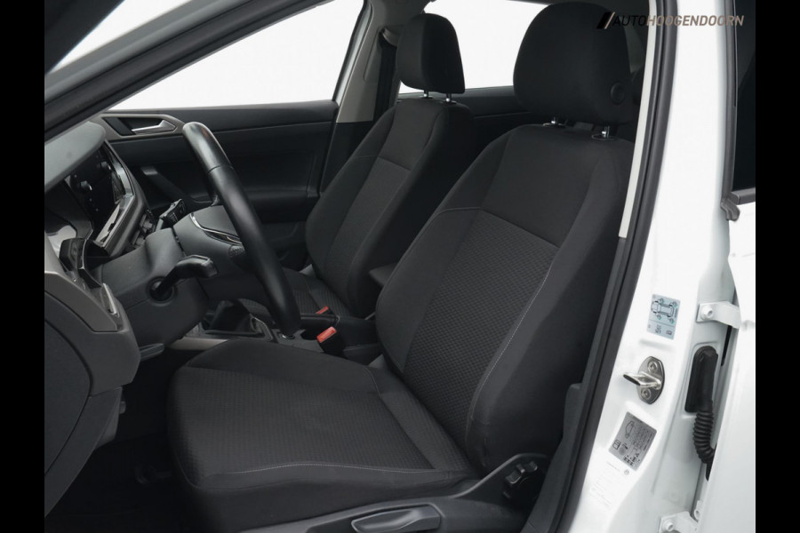 Volkswagen Polo 1.0 TSI Comfortline Sportive (APPLE CARPLAY,LED,SPORTSTOELEN,ADAPTIVE CRUISE,CLIMATE,LM-VELGEN,NIEUWE APK)