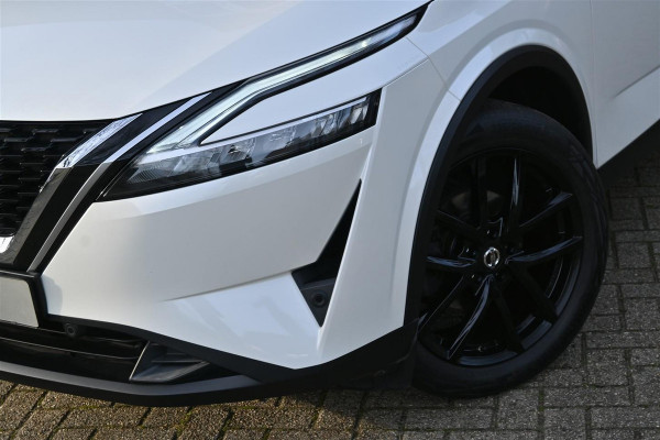 Nissan QASHQAI 1.3 MHEV Xtronic 1stEdition Pano ProPilot H-Leder '21