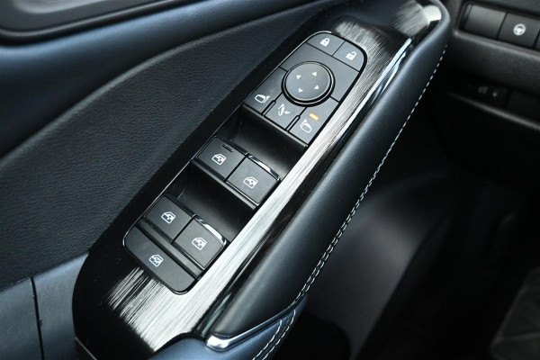 Nissan QASHQAI 1.3 MHEV Xtronic 1stEdition Pano ProPilot H-Leder '21