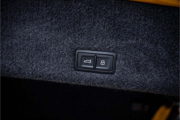 Lamborghini Urus 4.0 V8 Performante - Full Carbon | Full PPF | Akrapovic | B&O Adv. | Stoelkoeling & Massage