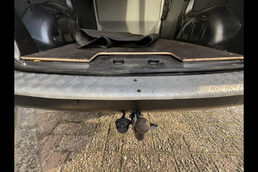 Peugeot Expert 2.0 BlueHDI 120 Premium Automaat/Camera/Navi/LM Velgen/Sidebars