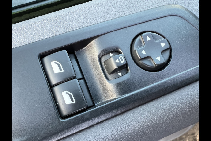 Peugeot Expert 2.0 BlueHDI 120 Premium Automaat/Camera/Navi/LM Velgen/Sidebars
