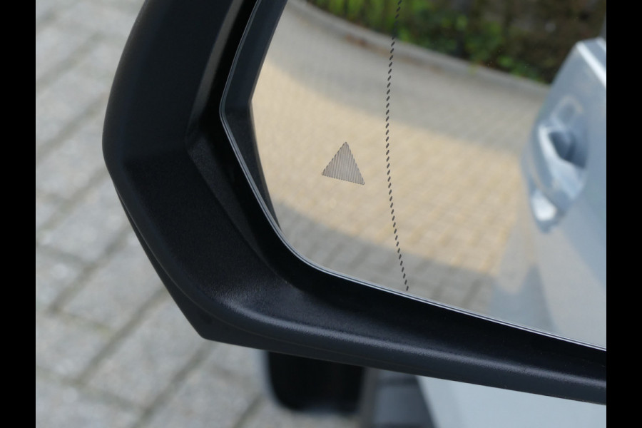 Mercedes-Benz V-Klasse 250d Lang Dubbel Cabine LED/Trekhaak/LEER/Elek deuren