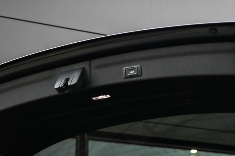 Audi A6 Avant 55 TFSI e quattro - PANO - TREKHAAK - MATRIX - 360 CAM - ELETKR. STOELEN - STUURWIEL VERWARMD - COMPETITION - 367pk