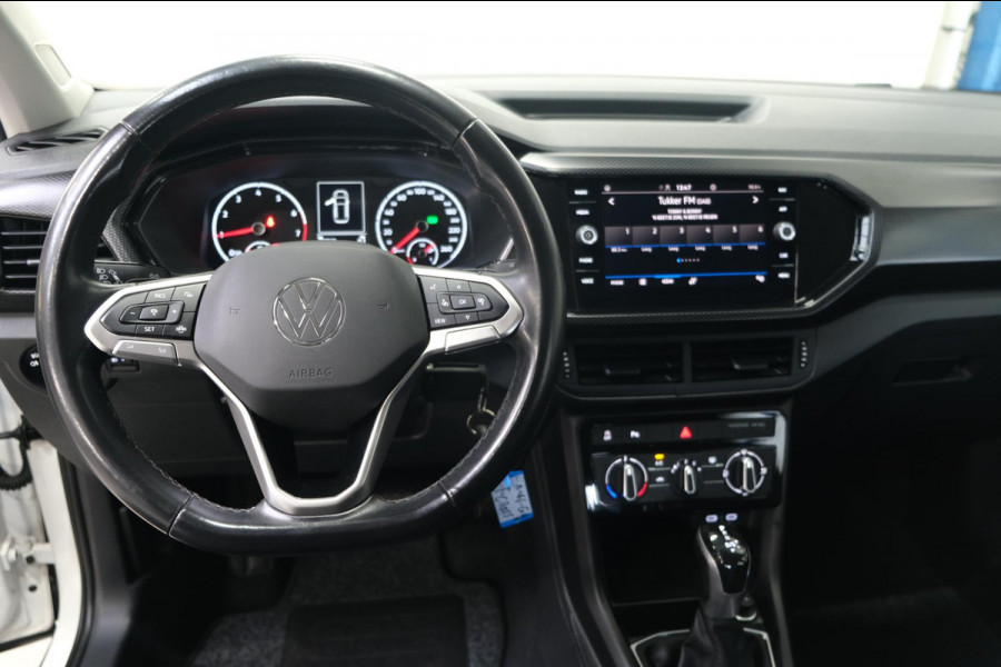 Volkswagen T-Cross 1.0 TSI Life Automaat - N.A.P. Airco, Cruise, Navi, PDC.