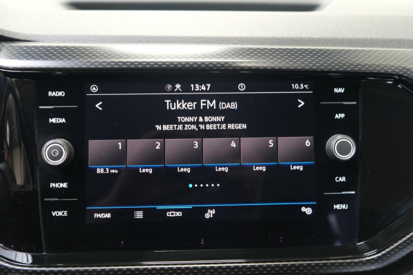 Volkswagen T-Cross 1.0 TSI Life Automaat - N.A.P. Airco, Cruise, Navi, PDC.