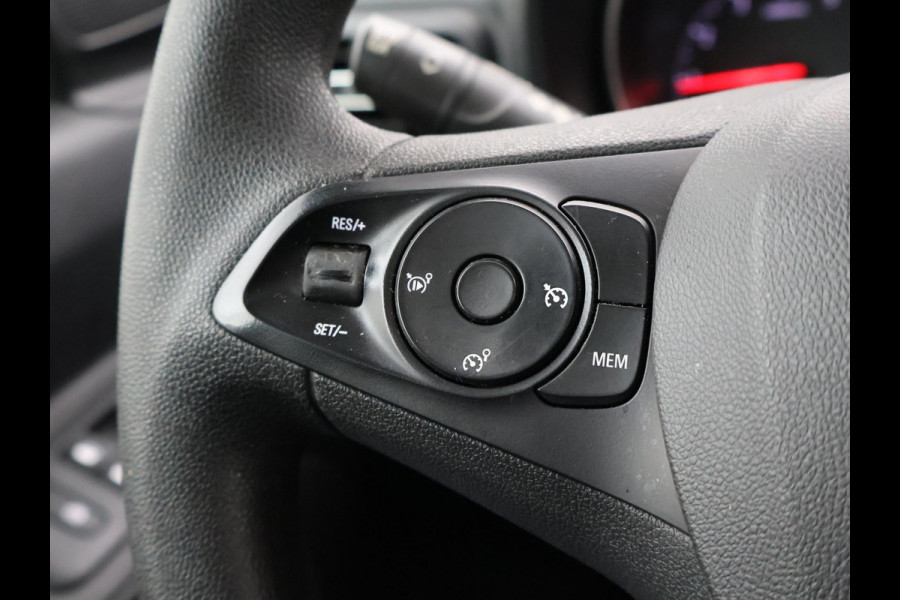 Opel Combo Tour 1.2 TURBO 5-PERS. + PANORAMA | TREKHAAK | CAMERA | 1e EIGENAAR | APPLE CARPLAY | NAVIGATIE