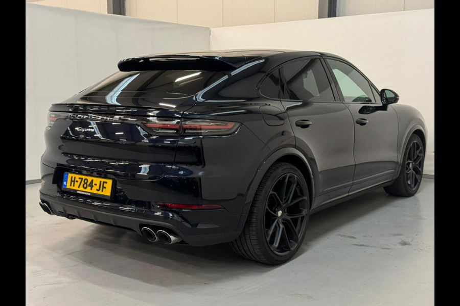Porsche Cayenne Coupé 3.0 E-Hybrid / Sport Design / Sport Chrono / Pano
