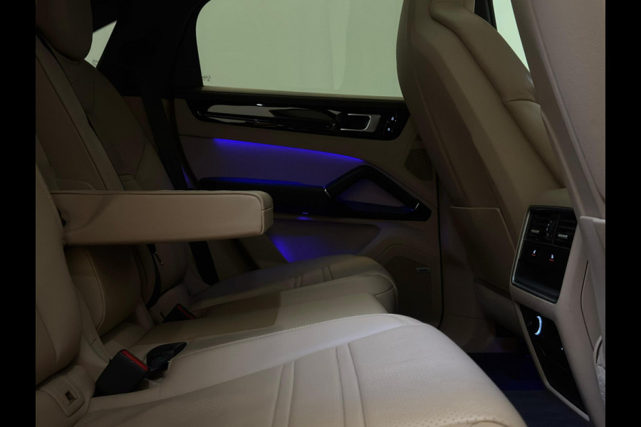Porsche Cayenne Coupé 3.0 E-Hybrid / Sport Design / Sport Chrono / Pano