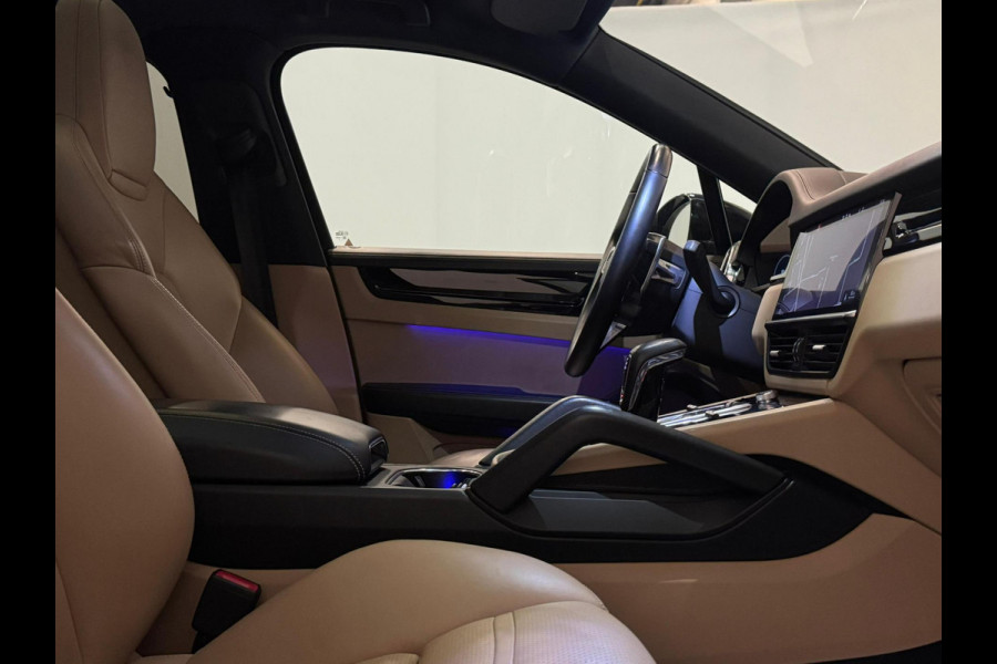 Porsche Cayenne Coupé 3.0 E-Hybrid / Sport Design / Sport Chrono / Pano