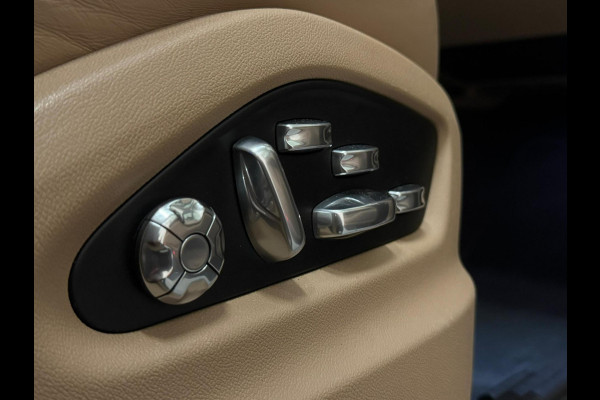 Porsche Cayenne Coupé 3.0 E-Hybrid / Sport Design / Sport Chrono / Pano