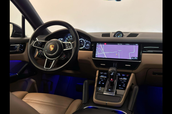 Porsche Cayenne Coupé 3.0 E-Hybrid / Sport Design / Sport Chrono / Pano