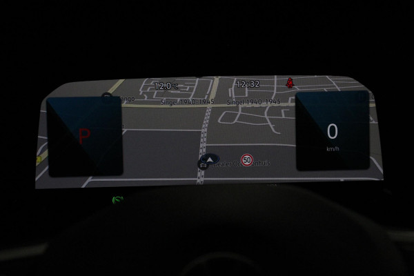 Volkswagen Golf 1.5 eTSI 150pk DSG Style Navigatie Climate Control Camera Electrische stoel verstelling Led Dab Adaptive Cruise Control