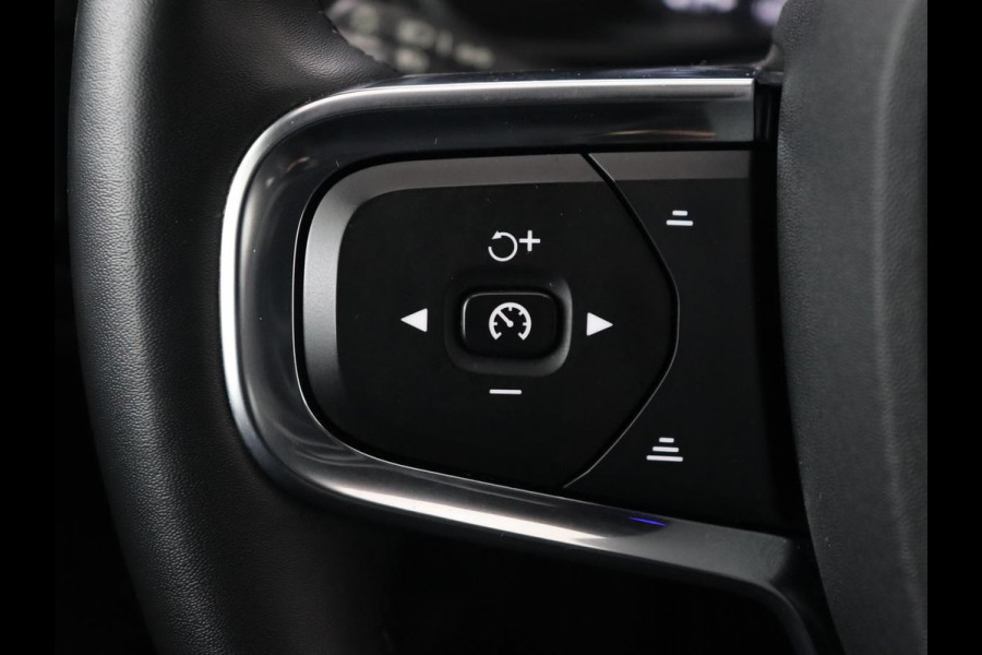 Volvo XC40 1.5 T5 Recharge R Design | Panoramadak | Trekhaak | Stoel & stuurverwarming | 360 Camera | Adaptive cruise | Harman/Kardon | Carplay | Leder/Alcantara | Keyless | Carplay | Navigatie | PHEV | Plug In