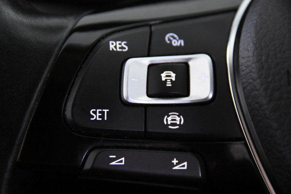 Volkswagen Touran 1.5 TSI *1ste Eigenaar*Panoramadak*Navigatie*Stoelverwarming*