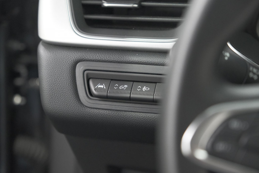 Renault Captur TCe 90 Intens | Camera | Parkeersensoren | Navigatie | 18 Inch Velgen