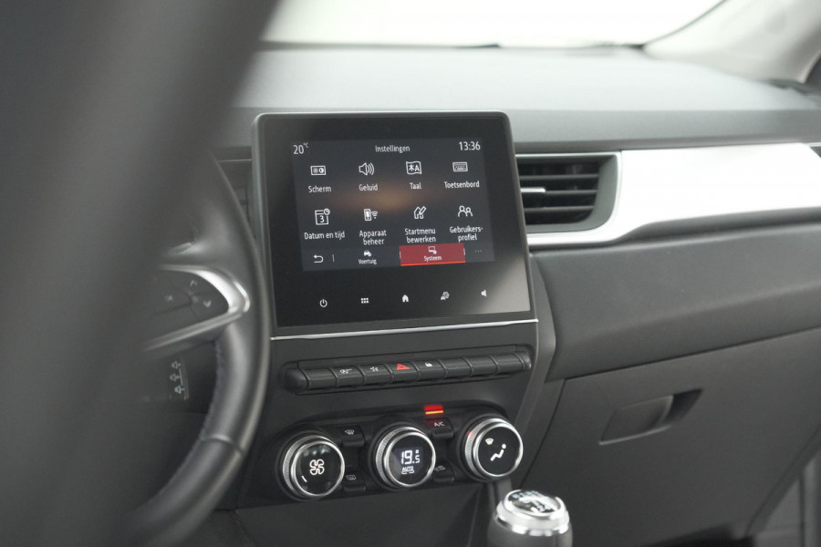 Renault Captur TCe 90 Intens | Camera | Parkeersensoren | Navigatie | 18 Inch Velgen