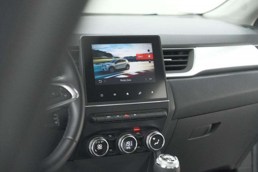 Renault Captur TCe 90 Intens | Camera | Parkeersensoren | Navigatie | 18 Inch Velgen