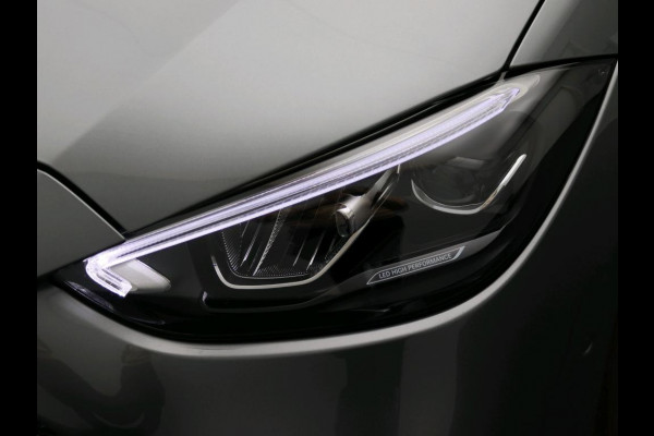 Mercedes-Benz C-Klasse Estate 300 e AMG Plug-In Hybride AMG Line | Night Pakket | Panorama Schuif-Kanteldak | Ledkoplampen | Alarm | Achteruitrijcamera | Keyless-Go | Memory Voorstoelen. Inclusief 24 maanden MB Certified garantie voor Europa.