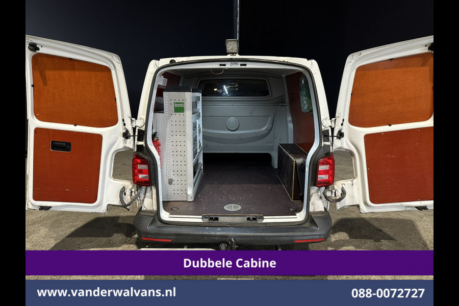 Volkswagen Transporter 2.0 TDI 150pk L2H1 Dubbele Cabine Euro6 inrichting Airco | 5-Zits | Camera | Cruisecontrol | 2500kg Trekhaak Parkeersensoren
