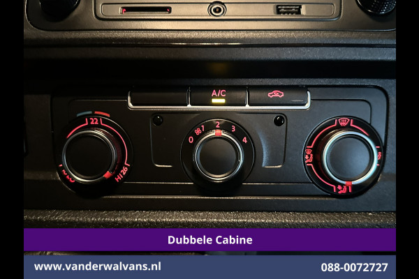 Volkswagen Transporter 2.0 TDI 150pk L2H1 Dubbele Cabine Euro6 inrichting Airco | 5-Zits | Camera | Cruisecontrol | 2500kg Trekhaak Parkeersensoren