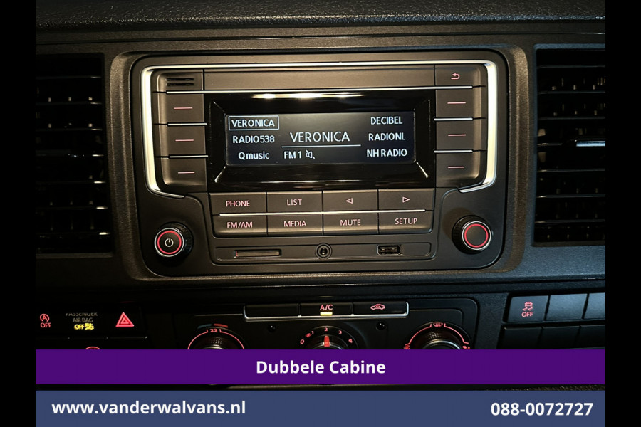 Volkswagen Transporter 2.0 TDI 150pk L2H1 Dubbele Cabine Euro6 inrichting Airco | 5-Zits | Camera | Cruisecontrol | 2500kg Trekhaak Parkeersensoren