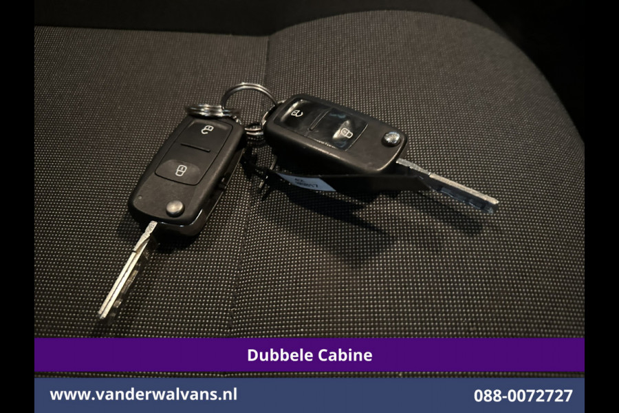 Volkswagen Transporter 2.0 TDI 150pk L2H1 Dubbele Cabine Euro6 inrichting Airco | 5-Zits | Camera | Cruisecontrol | 2500kg Trekhaak Parkeersensoren