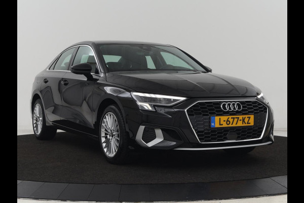 Audi A3 30 TFSI Business edition | Trekhaak | Adaptive cruise | Carplay | Park Assist | Climate control | Virtual Cockpit | Full LED | Sportstoelen | Navigatie | Parkeerhulp