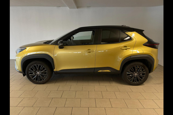 Toyota Yaris Cross 1.5 Hybrid Launch Edition AUTOMAAT AIRCO CLIMA NAVI APPLE CARPLAY STOELVERW MULTI STUUR LEER STOF NETTE AUTO