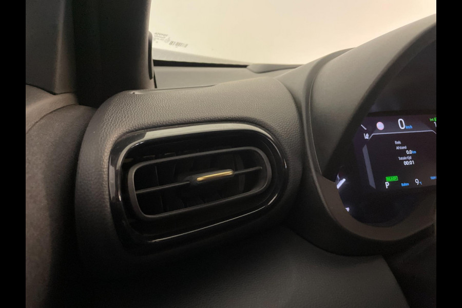 Toyota Yaris Cross 1.5 Hybrid Launch Edition AUTOMAAT AIRCO CLIMA NAVI APPLE CARPLAY STOELVERW MULTI STUUR LEER STOF NETTE AUTO