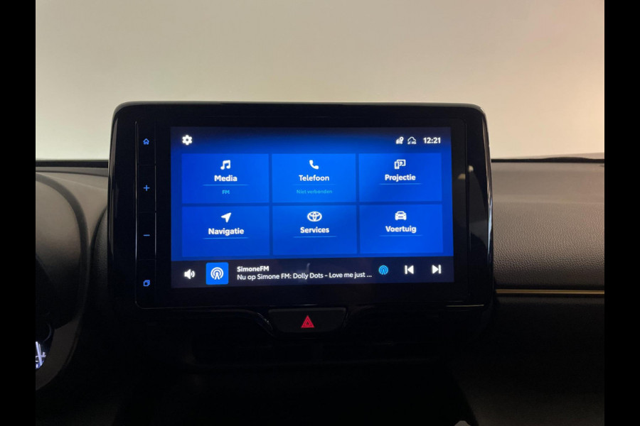 Toyota Yaris Cross 1.5 Hybrid Launch Edition AUTOMAAT AIRCO CLIMA NAVI APPLE CARPLAY STOELVERW MULTI STUUR LEER STOF NETTE AUTO